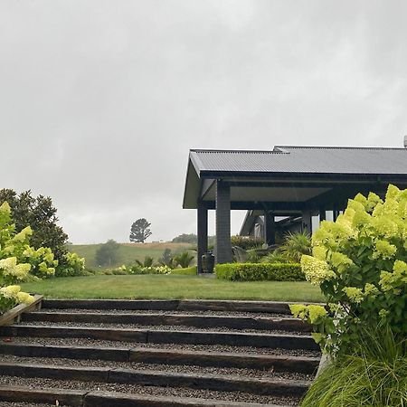 Escape Bed & Breakfast New Plymouth Exterior photo