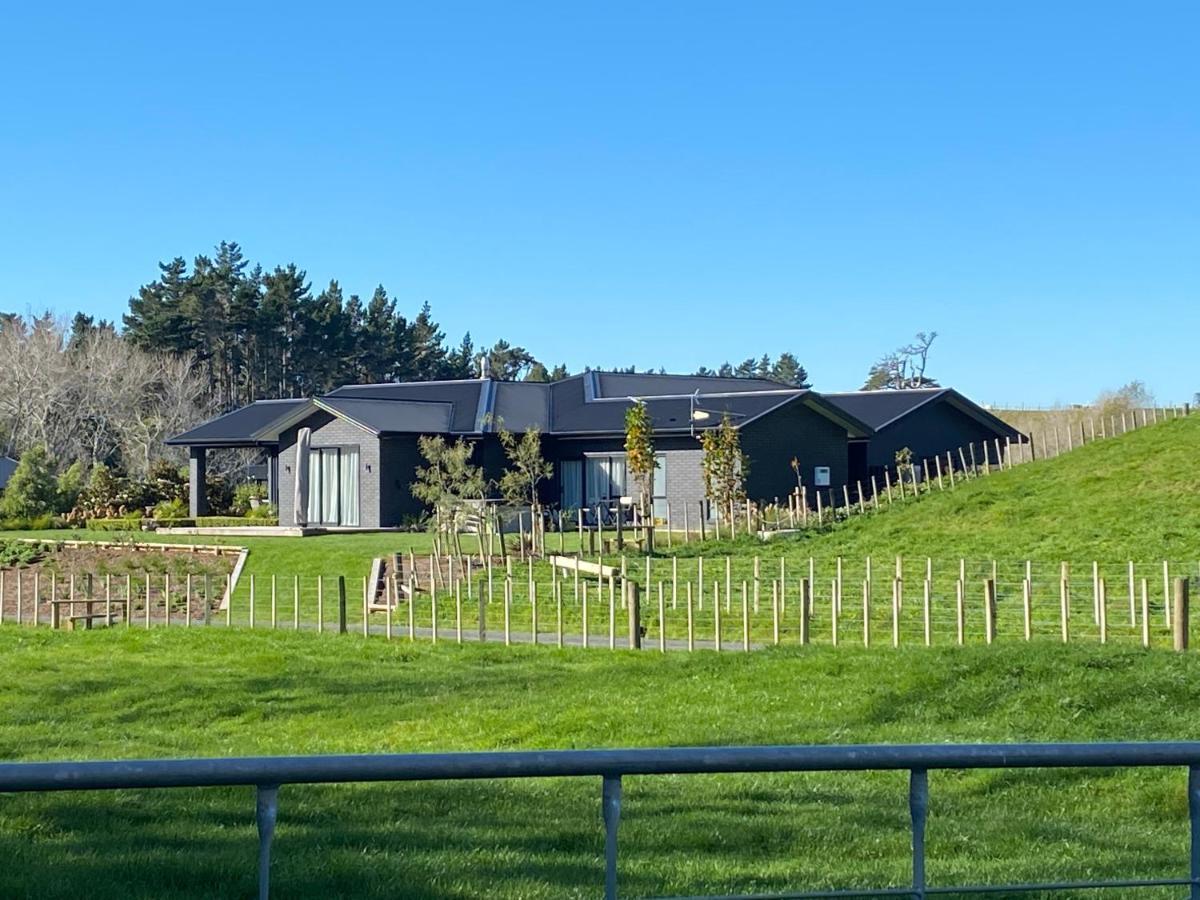 Escape Bed & Breakfast New Plymouth Exterior photo