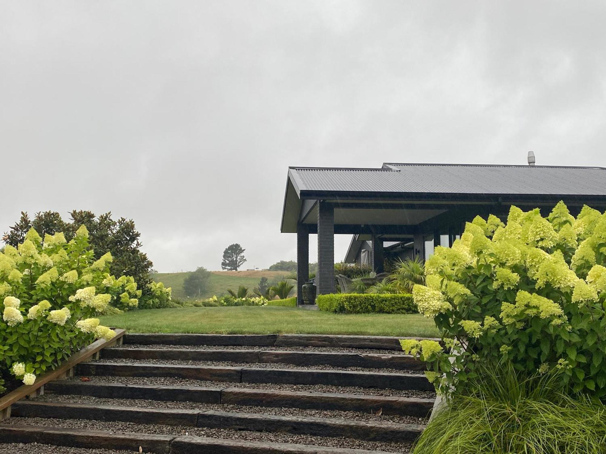 Escape Bed & Breakfast New Plymouth Exterior photo